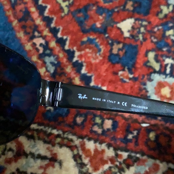 Ray Ban polarized sunglasses - Picture 4 of 9